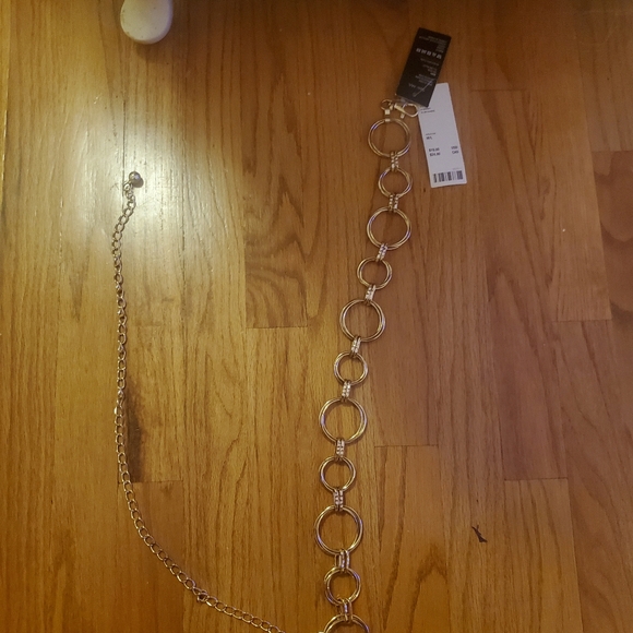 Urban Outfitters Chain Belt - Picture 3 of 12